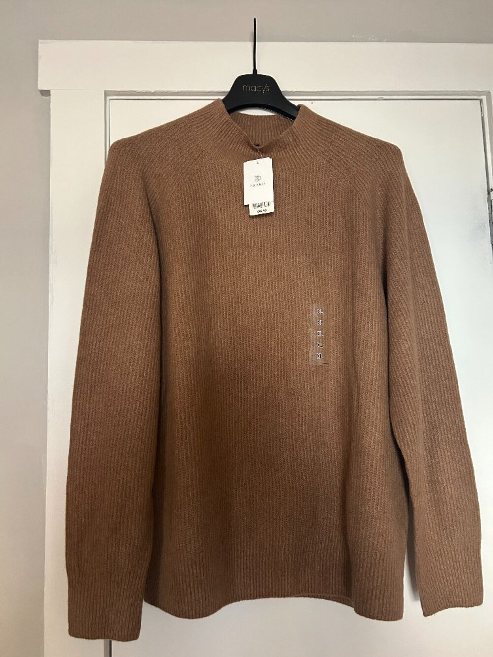 NWT Uniqlo sweater XL